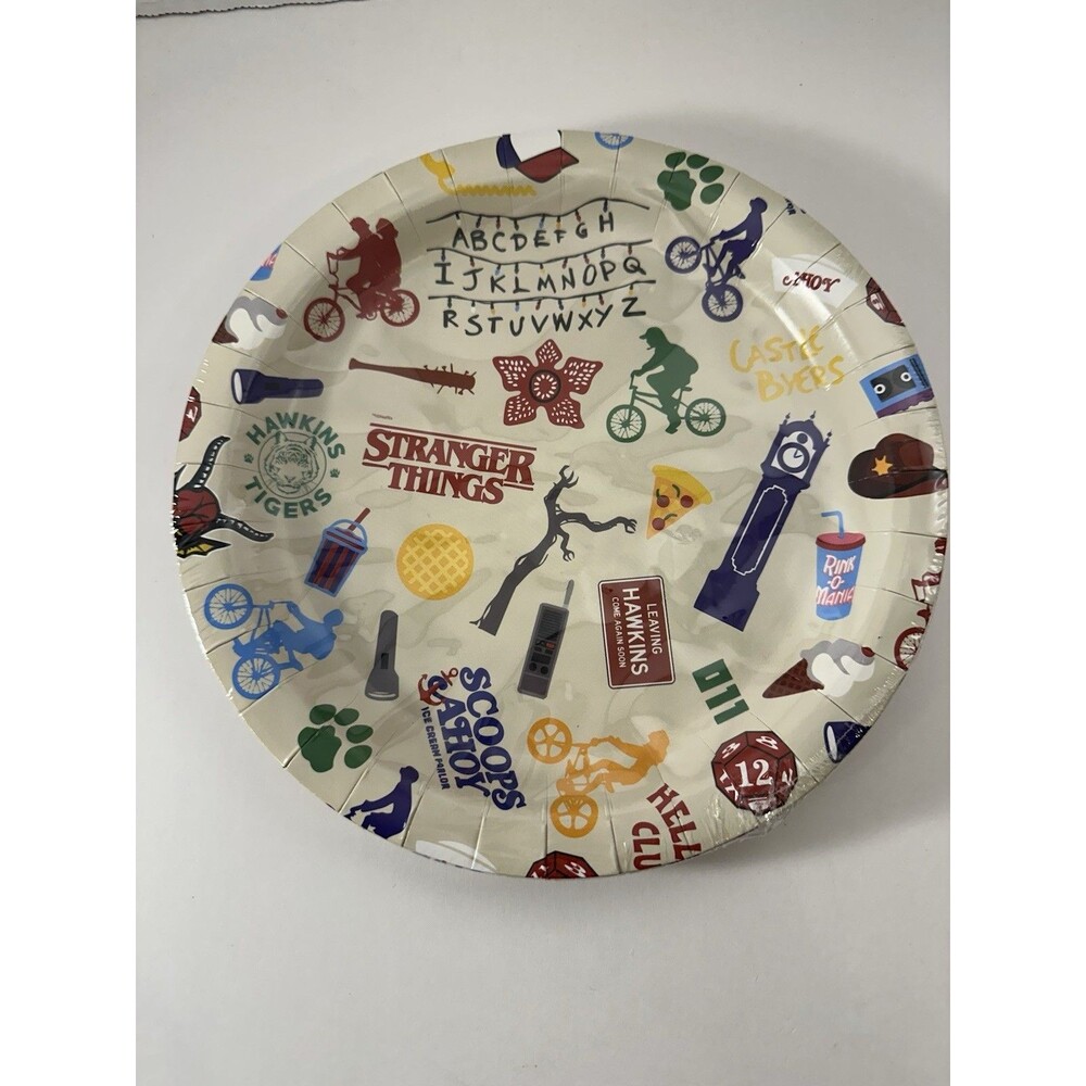 Netflix Stranger Things Party Dinner Plates 9 Inch Pack of 8 Sealed